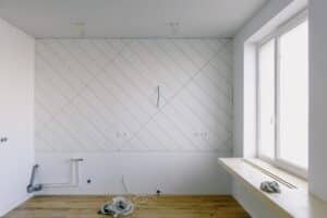 luz de obra en una casa en obras